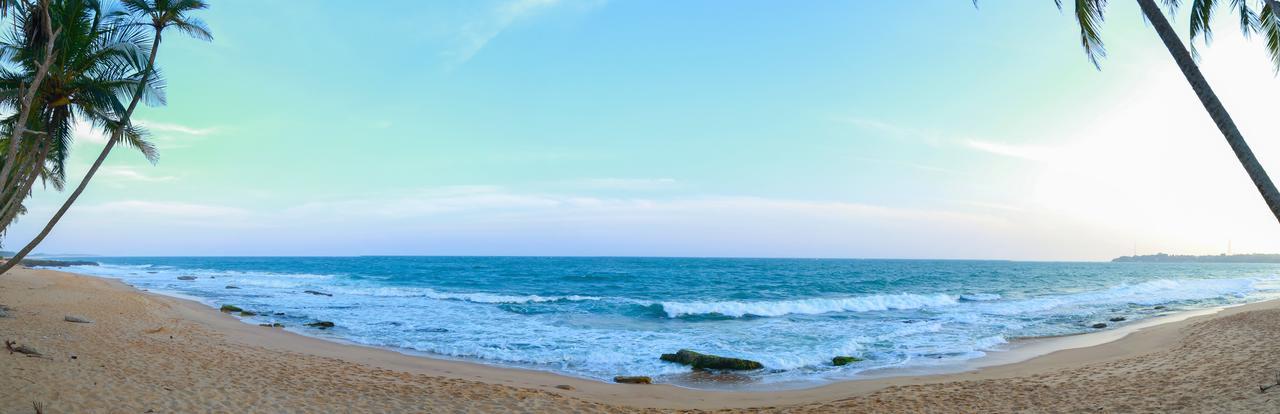 Anila Beach Inn تانجالي المظهر الخارجي الصورة